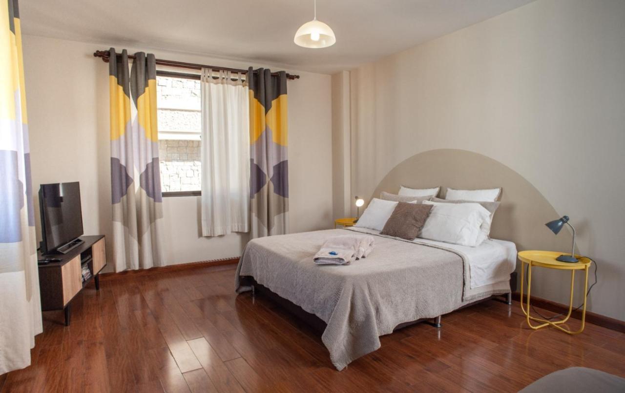 Apartamento Mira 1 โกชาบัมบา ภายนอก รูปภาพ